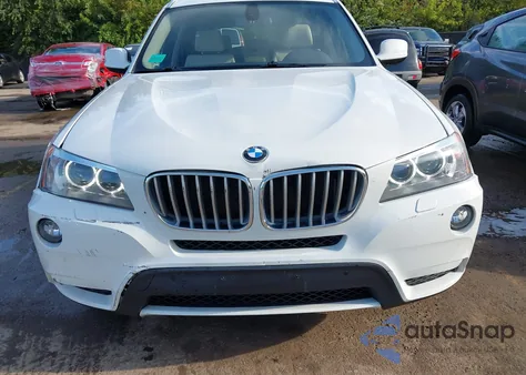 2011 BMW X3 xDrive28I z USA, uszkodzony, nr VIN 5UXWX5C52BL708230